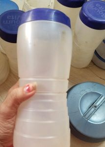 Containers And Tiffin