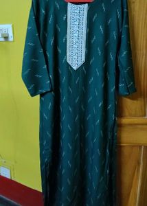 Stylish Green Kurta with White Embroidery