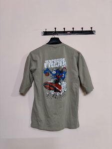 T- shirt Never Stop Graphic Tee
