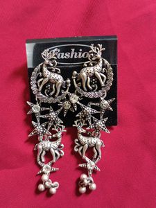 Fashionable Dangle Earrings Set