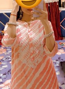 Elegant Pink Striped Kurta