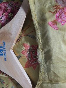 Beautiful Floral Print Kurta