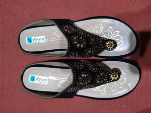 Ladies Fancy Black Slipper