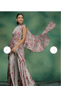Embroidered Palazzo with attached Pallu
