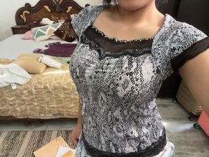 WHO'S NEXT Korean Vintage Y2K Snake Print Mesh Top