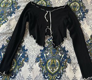 Black Ruffle Trim Crop top