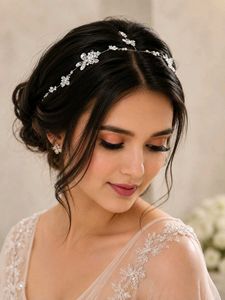 Sparkling Floral Hair Accessory