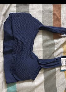 Comfortable Navy Seamless Sports Bra