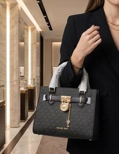 MICHAEL KORS HAMILTON SATCHEL BAG