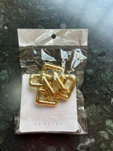 Gold Tone Chain Link Drop Earrings