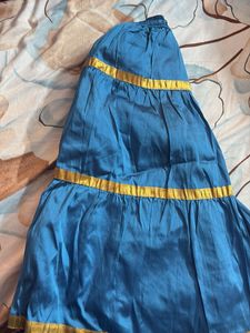 Atun lehenga 3-4 years
