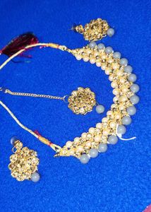 NEW grey necklace set (necklace+earrings+mang