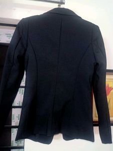 Women's Tailored Black Blazer
