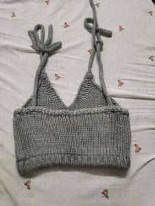 Chic Grey Knitted Crop Top