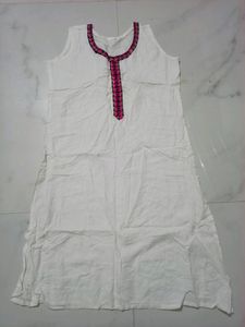 Brand New Sleeveless Kurti