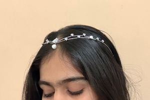 Sparkling Hairband with Pearls