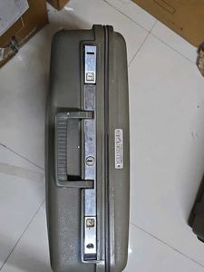 Vintage Tourister Suitcase
