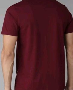 Roundneck T-Shirt