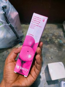 Gooseberry Dark Circle Eye Cream