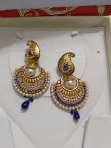Elegant Gold & Pearl Jhumka Earrings