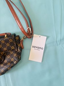Stylish Savana by Urbanic Handbag