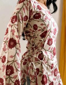 Elegant Floral Print Kurta