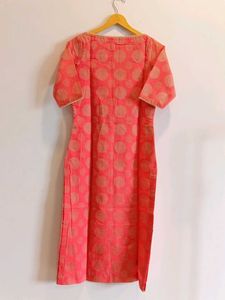 Elegant Pink Polka Dot Kurta