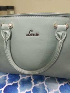 Lavie Handbag - Chic and Spacious