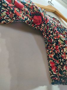 Women Multicolor Printed Crop Top