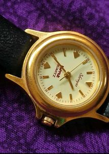Shreyas Quartz Watch