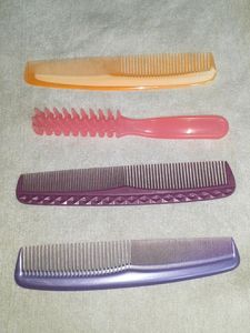 4 Combo Hair Combs & Hairs Brushes Women Girls Men