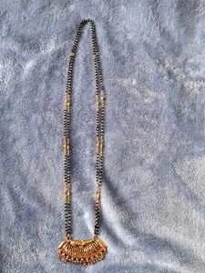 Elegant Gold Mangalsutra