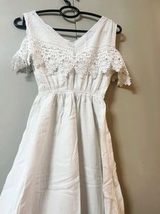 White Cold Shoulder Lace Maxi Dress