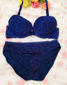 Lace Bra & Panty Set