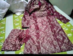 Zardozi Work Kurta And Stole