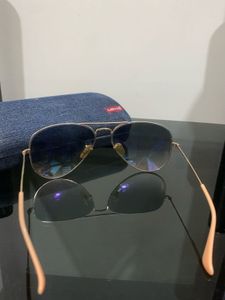 Levi's Aviator Sunglasses
