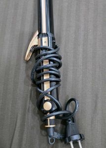 Vega Hair Styler - Black &amp; Gold