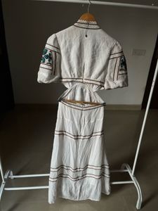 Intricate Embroidered Cut-Out Midi Dress🤍