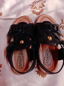 Cute Black Sandals for Girls