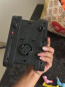 4 toys model