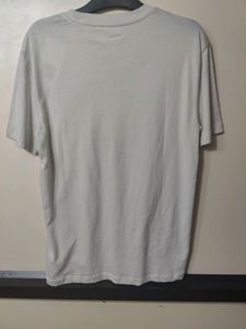 Gap Men's Casual Tshirt. New With Tag.