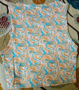 Patterned Sleeveless Crop Top