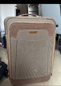 Summit Luggage - Travel Ready