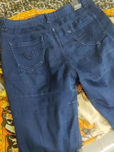 Dark Blue Ankle Length Jeans