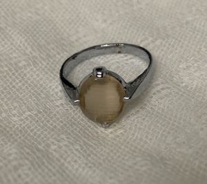 Elegant Oval Gemstone Unisex Ring