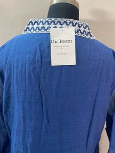 Blue Embroidered V-Neck Kurta