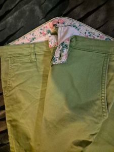 Green Casual Pants