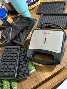 3 in 1 Milton Sandwich Maker & Waffle
