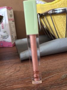 Pixi Liquid Lip Maximizer..