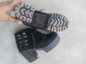 Women Boots